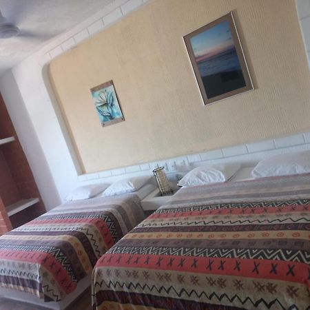 Hotel Villas Xaiba ปูแอร์โตเอสกอนดิโด ภายนอก รูปภาพ