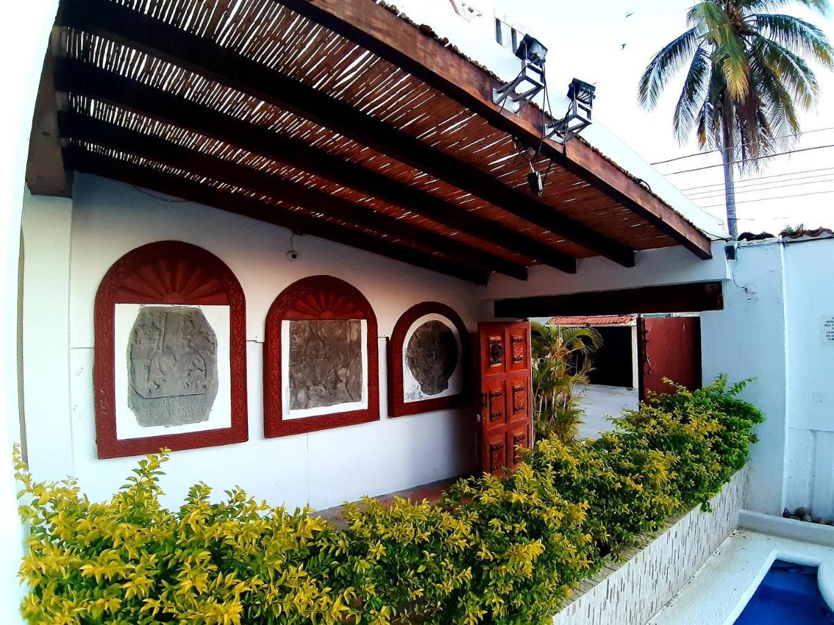 Hotel Villas Xaiba ปูแอร์โตเอสกอนดิโด ภายนอก รูปภาพ
